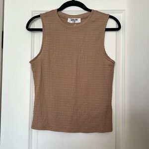 Tan/brown tank top.